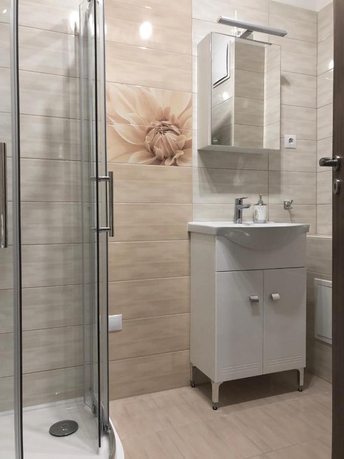 Exclusive Home - D. Apartman Pecs Ngoại thất bức ảnh